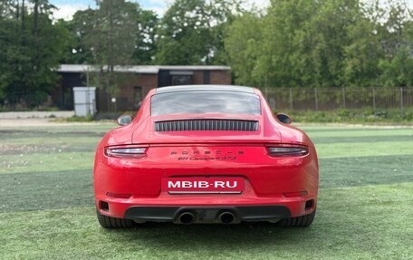 Porsche 911, 2017 год, 9 000 000 рублей, 4 фотография