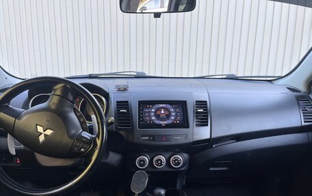 Mitsubishi Outlander III рестайлинг 3, 2008 год, 1 150 000 рублей, 6 фотография