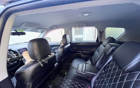 Mitsubishi Outlander III рестайлинг 3, 2008 год, 1 150 000 рублей, 5 фотография