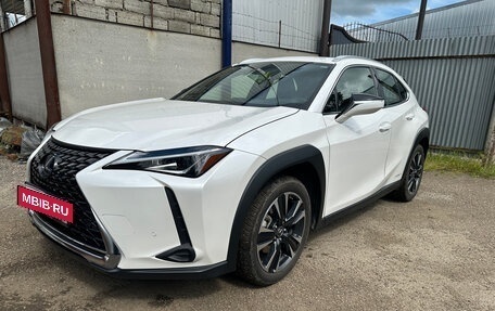 Lexus UX I, 2021 год, 3 800 000 рублей, 3 фотография