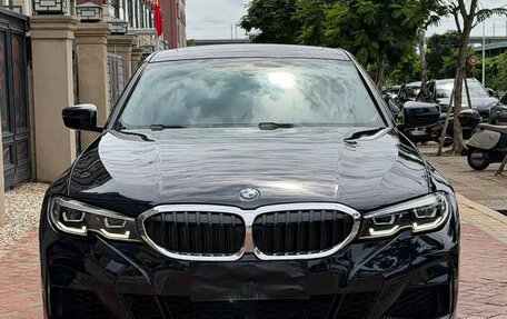 BMW 3 серия, 2022 год, 2 740 000 рублей, 2 фотография