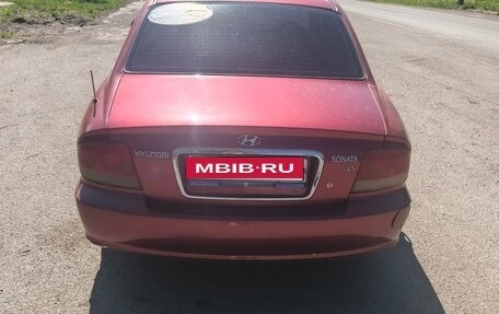 Hyundai Sonata IV рестайлинг, 2004 год, 260 000 рублей, 4 фотография