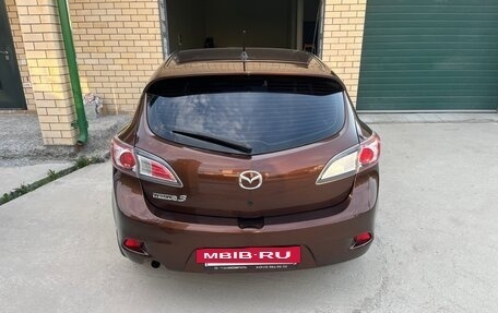 Mazda 3, 2012 год, 890 000 рублей, 2 фотография