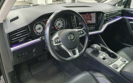 Volkswagen Touareg III, 2019 год, 5 448 000 рублей, 10 фотография
