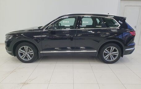 Volkswagen Touareg III, 2019 год, 5 448 000 рублей, 2 фотография