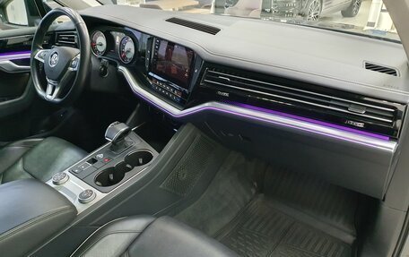 Volkswagen Touareg III, 2019 год, 5 448 000 рублей, 21 фотография