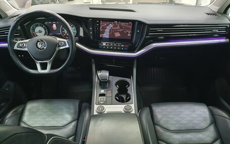 Volkswagen Touareg III, 2019 год, 5 448 000 рублей, 24 фотография