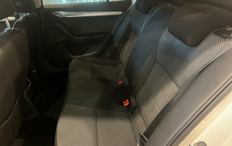 Skoda Octavia, 2015 год, 1 250 000 рублей, 14 фотография