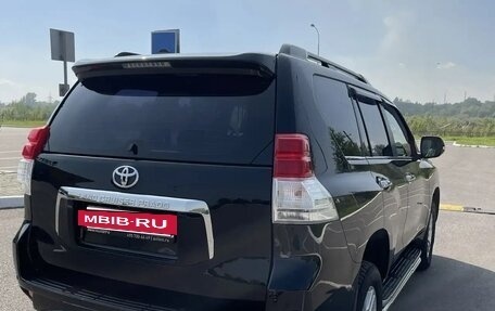 Toyota Land Cruiser Prado 150 рестайлинг 2, 2013 год, 4 000 000 рублей, 5 фотография