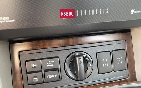 Toyota Land Cruiser Prado 150 рестайлинг 2, 2013 год, 4 000 000 рублей, 12 фотография