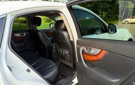 Infiniti FX II, 2012 год, 1 980 000 рублей, 11 фотография