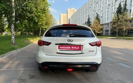 Infiniti FX II, 2012 год, 1 980 000 рублей, 8 фотография