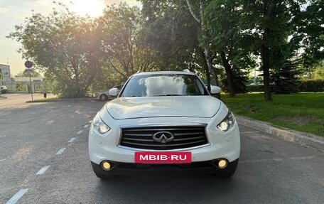 Infiniti FX II, 2012 год, 1 980 000 рублей, 3 фотография
