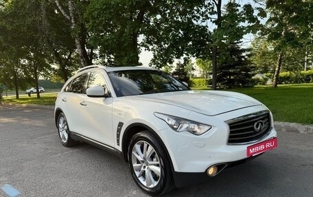 Infiniti FX II, 2012 год, 1 980 000 рублей, 2 фотография