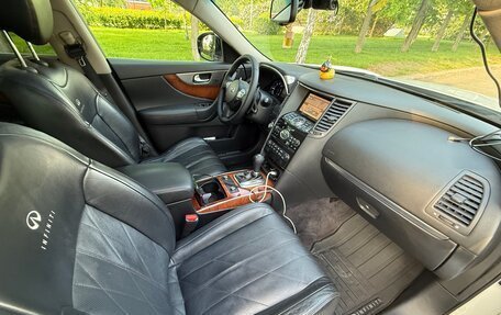 Infiniti FX II, 2012 год, 1 980 000 рублей, 20 фотография