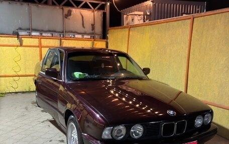 BMW 5 серия, 1992 год, 460 000 рублей, 3 фотография