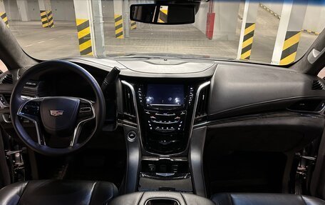 Cadillac Escalade IV, 2015 год, 4 100 000 рублей, 13 фотография