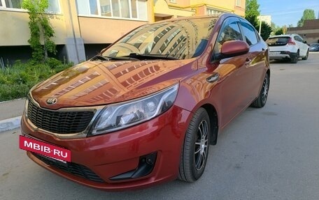 KIA Rio III рестайлинг, 2013 год, 1 100 000 рублей, 10 фотография