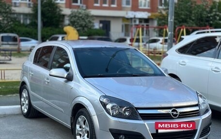 Opel Astra H, 2006 год, 350 000 рублей, 12 фотография