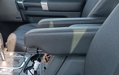 Land Rover Discovery IV, 2011 год, 1 900 000 рублей, 26 фотография