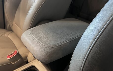 Opel Antara I, 2013 год, 1 107 000 рублей, 29 фотография
