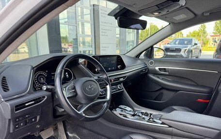 Hyundai Sonata VIII, 2019 год, 2 500 000 рублей, 8 фотография