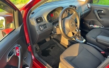 Volkswagen Polo VI (EU Market), 2013 год, 900 000 рублей, 9 фотография