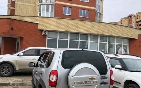 Chevrolet Niva I рестайлинг, 2019 год, 755 000 рублей, 2 фотография