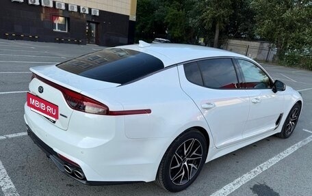 KIA Stinger I, 2021 год, 3 500 000 рублей, 6 фотография