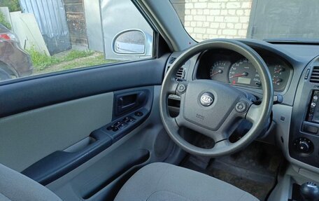 KIA Cerato I, 2004 год, 485 000 рублей, 10 фотография