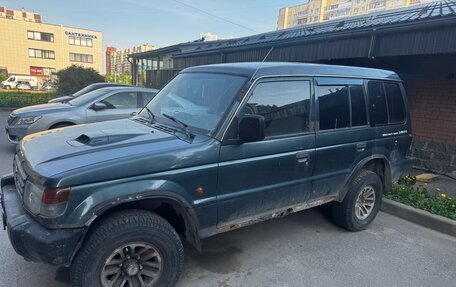 Mitsubishi Pajero III рестайлинг, 1995 год, 260 000 рублей, 2 фотография