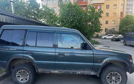 Mitsubishi Pajero III рестайлинг, 1995 год, 260 000 рублей, 3 фотография