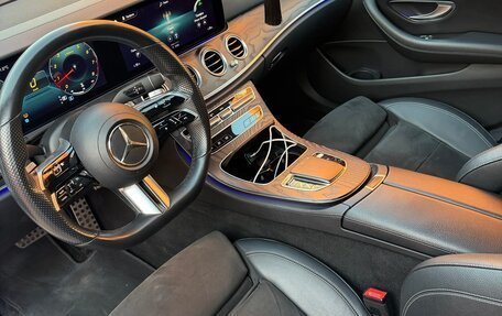 Mercedes-Benz E-Класс, 2020 год, 3 900 000 рублей, 7 фотография