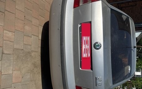 Skoda Superb III рестайлинг, 2007 год, 430 000 рублей, 3 фотография