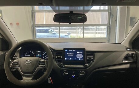 Hyundai Solaris II рестайлинг, 2020 год, 1 165 000 рублей, 11 фотография