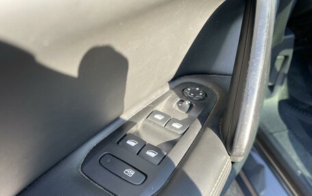 Peugeot 308 II, 2017 год, 1 320 000 рублей, 13 фотография