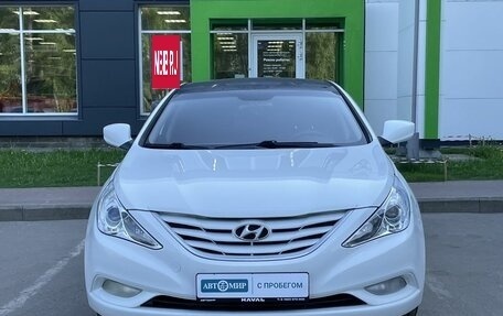 Hyundai Sonata VI, 2012 год, 990 000 рублей, 2 фотография