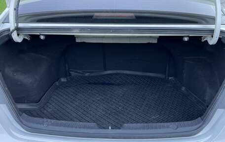 Hyundai Sonata VI, 2012 год, 990 000 рублей, 17 фотография