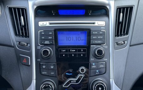 Hyundai Sonata VI, 2012 год, 990 000 рублей, 15 фотография