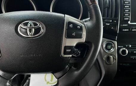 Toyota Land Cruiser 200, 2008 год, 2 695 000 рублей, 21 фотография