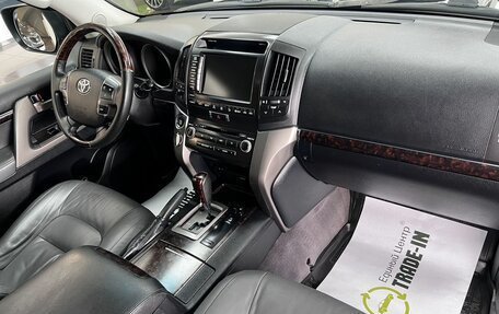 Toyota Land Cruiser 200, 2008 год, 2 695 000 рублей, 14 фотография