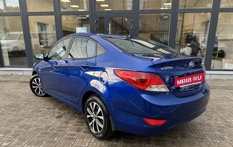 Hyundai Solaris II рестайлинг, 2012 год, 905 000 рублей, 2 фотография