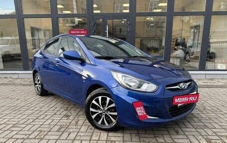 Hyundai Solaris II рестайлинг, 2012 год, 905 000 рублей, 3 фотография