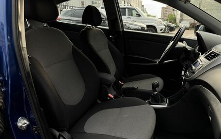 Hyundai Solaris II рестайлинг, 2012 год, 905 000 рублей, 8 фотография