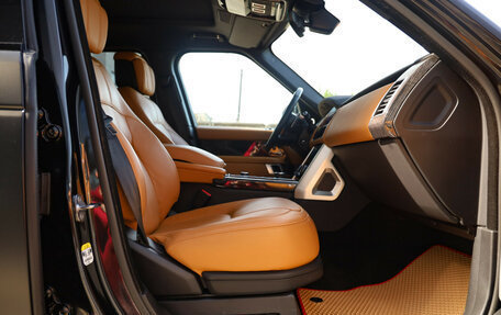 Land Rover Range Rover IV рестайлинг, 2020 год, 8 600 000 рублей, 31 фотография