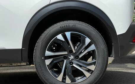 Peugeot 2008 II, 2022 год, 1 890 000 рублей, 6 фотография