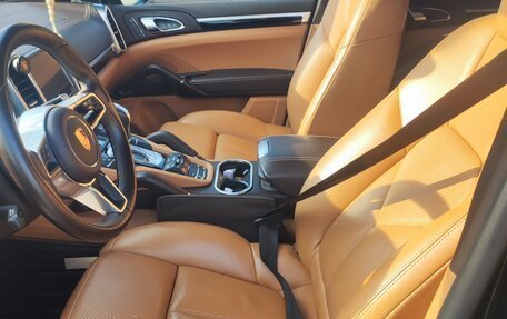 Porsche Cayenne III, 2017 год, 4 900 000 рублей, 9 фотография