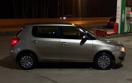 Skoda Fabia II, 2011 год, 275 000 рублей, 4 фотография