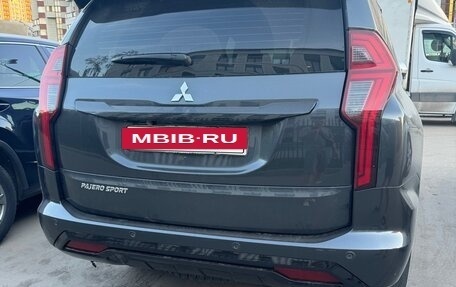 Mitsubishi Pajero Sport III рестайлинг, 2022 год, 4 100 000 рублей, 6 фотография