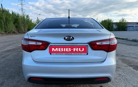 KIA Rio III рестайлинг, 2014 год, 800 000 рублей, 4 фотография
